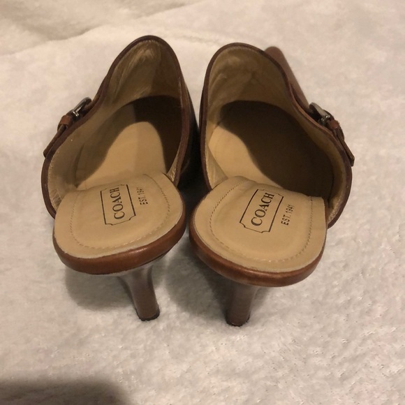 Coach Size 10 Brown Heels With Box Barely Worn - Picture 4 of 8
